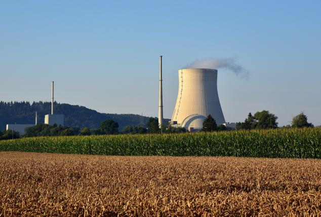 nuclear-power-plant-3545244_1920